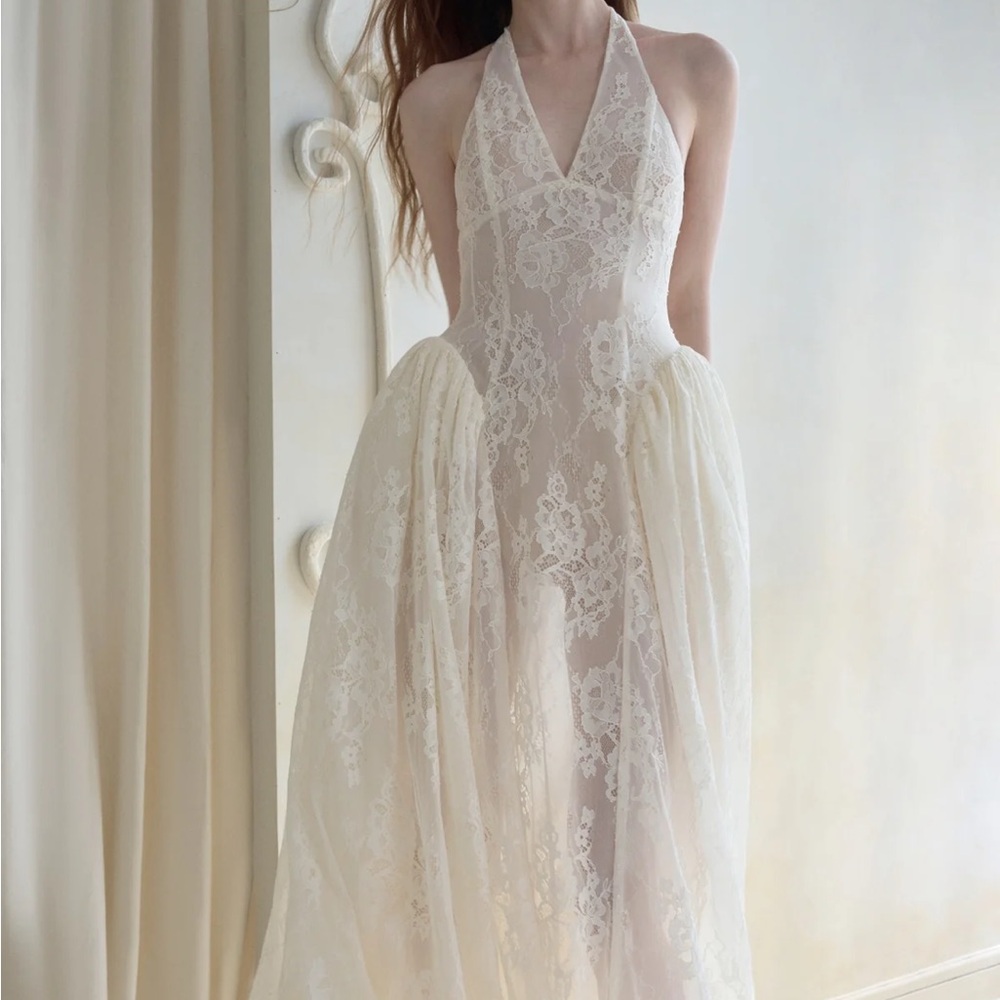 Huong Boutique NWT Ivory Lace Halter Dress - Picture 4 of 9